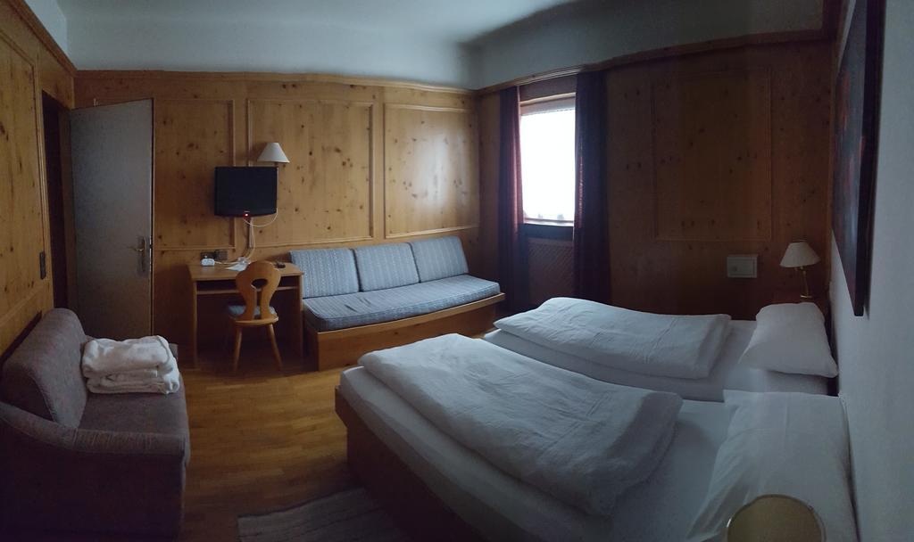 Hotel Sextnerhof Sesto Fiorentino Dış mekan fotoğraf